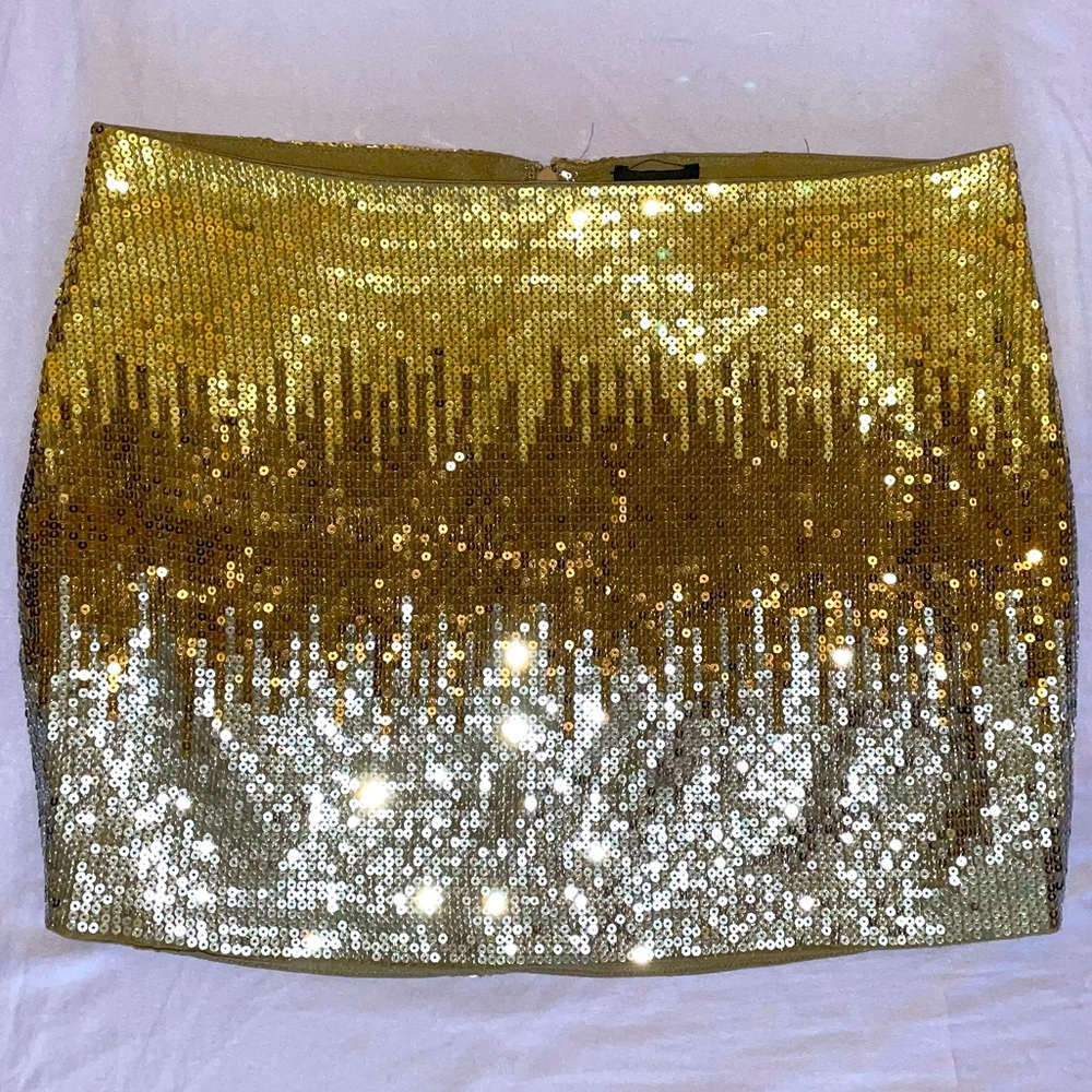 2B BeBe Gold Ombré Sequin Mini Skirt